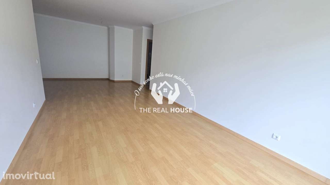 T2 NO CENTRO DO CANIÇO COM PISCINA - Grande imagem: 5/22