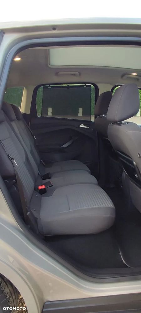 Ford C-MAX 2.0 TDCi Start-Stop-System Titanium - 23