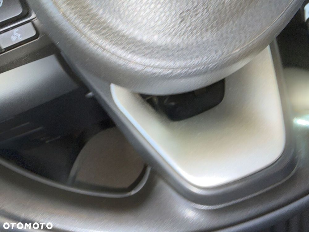 Toyota Yaris - 28