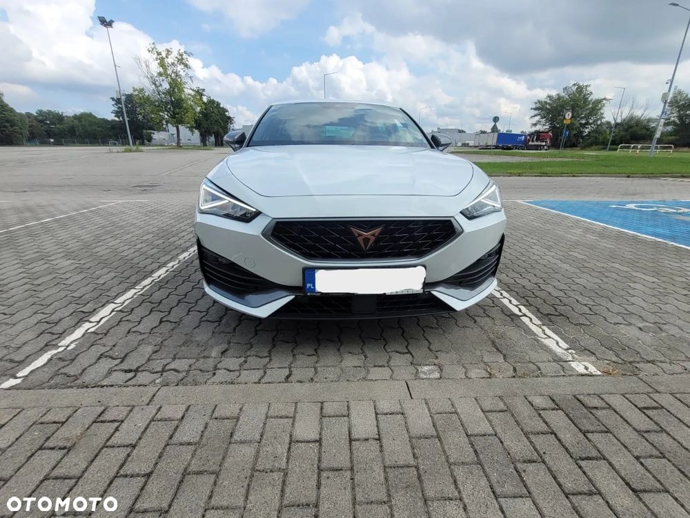 Cupra Leon 2.0 TSI DSG - 6
