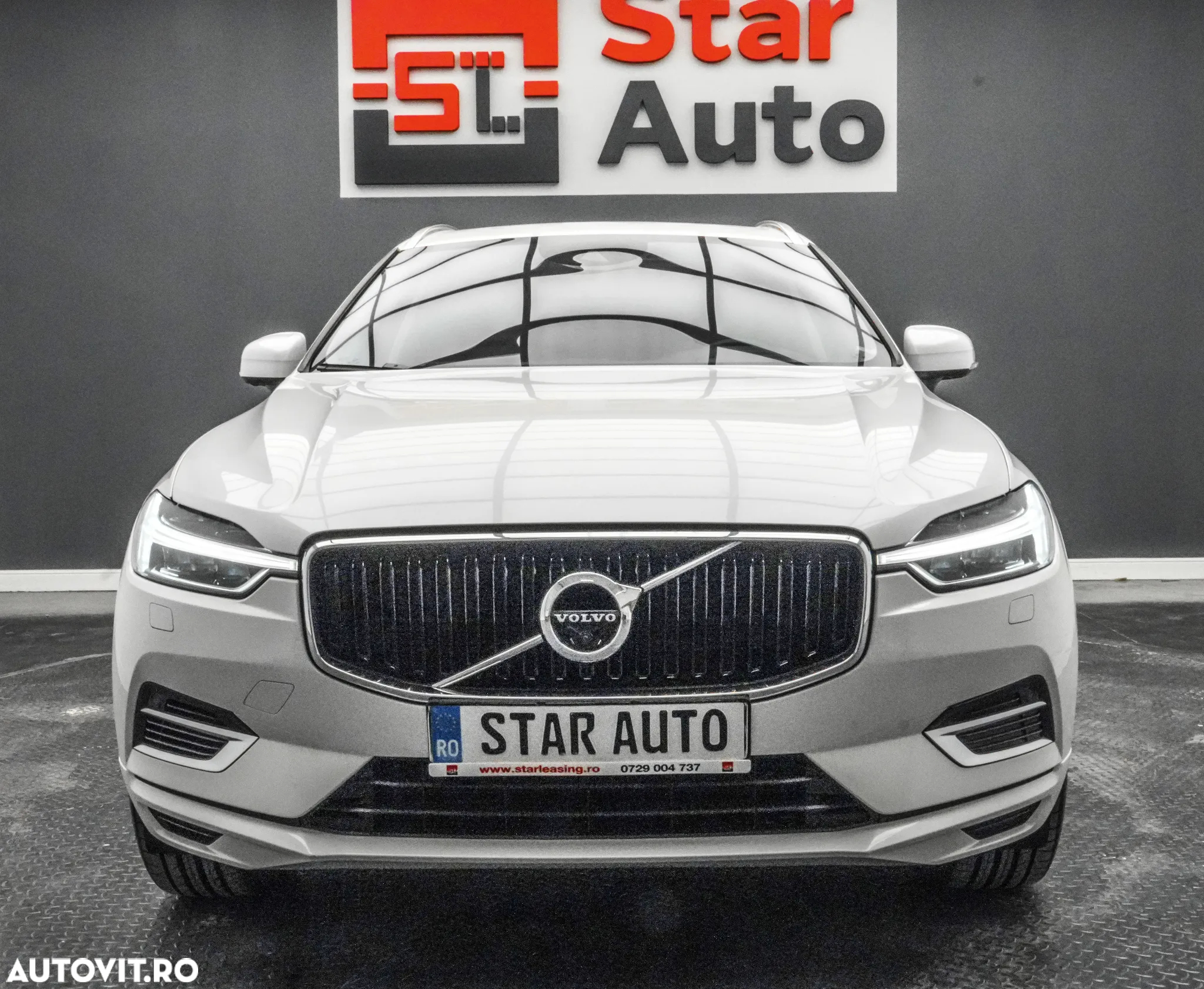 Volvo XC 60 T8 Twin Engine AWD Momentum Pro - 2