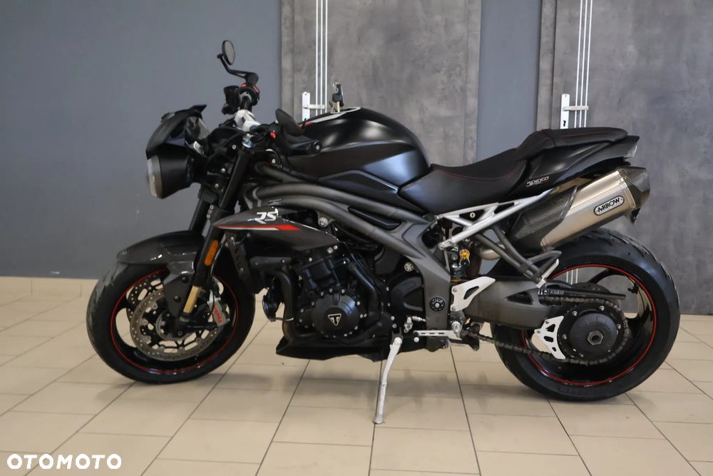 Triumph Speed Triple - 2