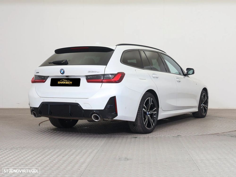 BMW 330 e xDrive Aut. M Sport - 3