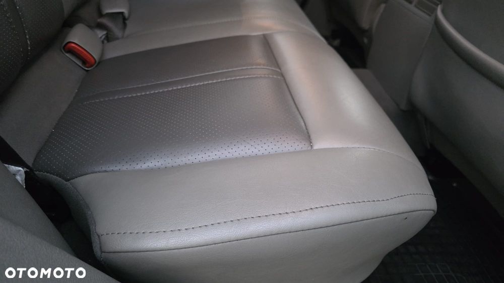 Jeep Grand Cherokee - 37