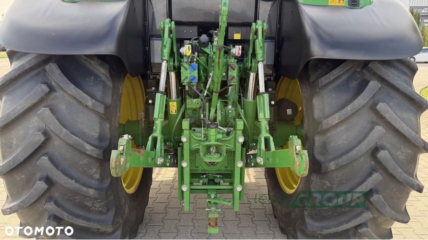 John Deere 6135M - 16