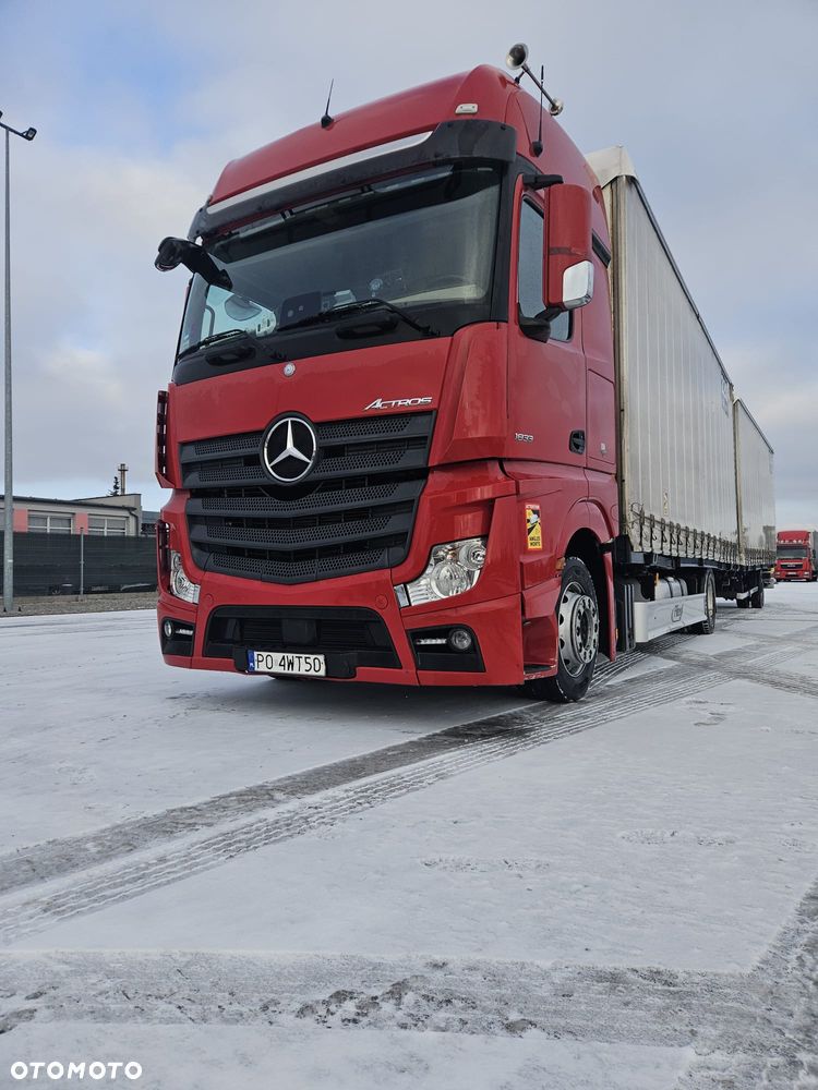 Mercedes-Benz Actros 1833