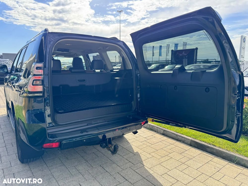 Toyota Land Cruiser 2.8l D-4D 204 CP A/T Luxury Black Matte Edition - 33