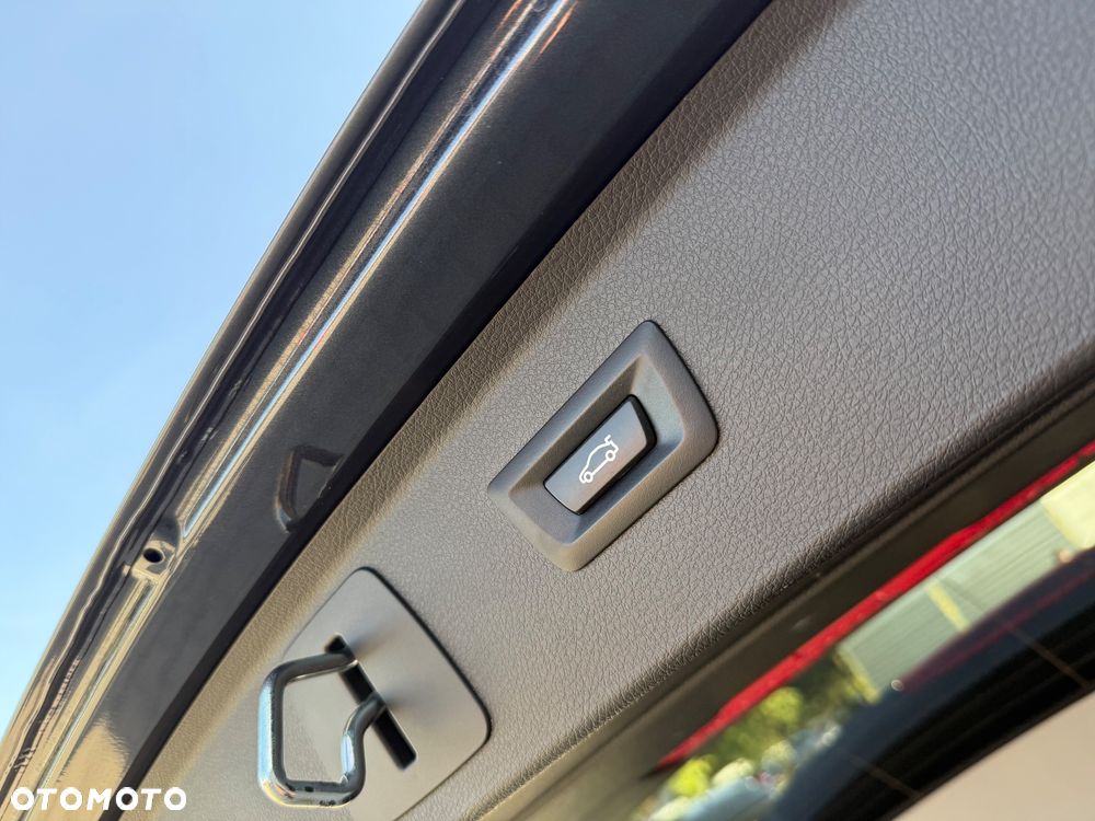 BMW Seria 2 218d GT Sport Line - 35