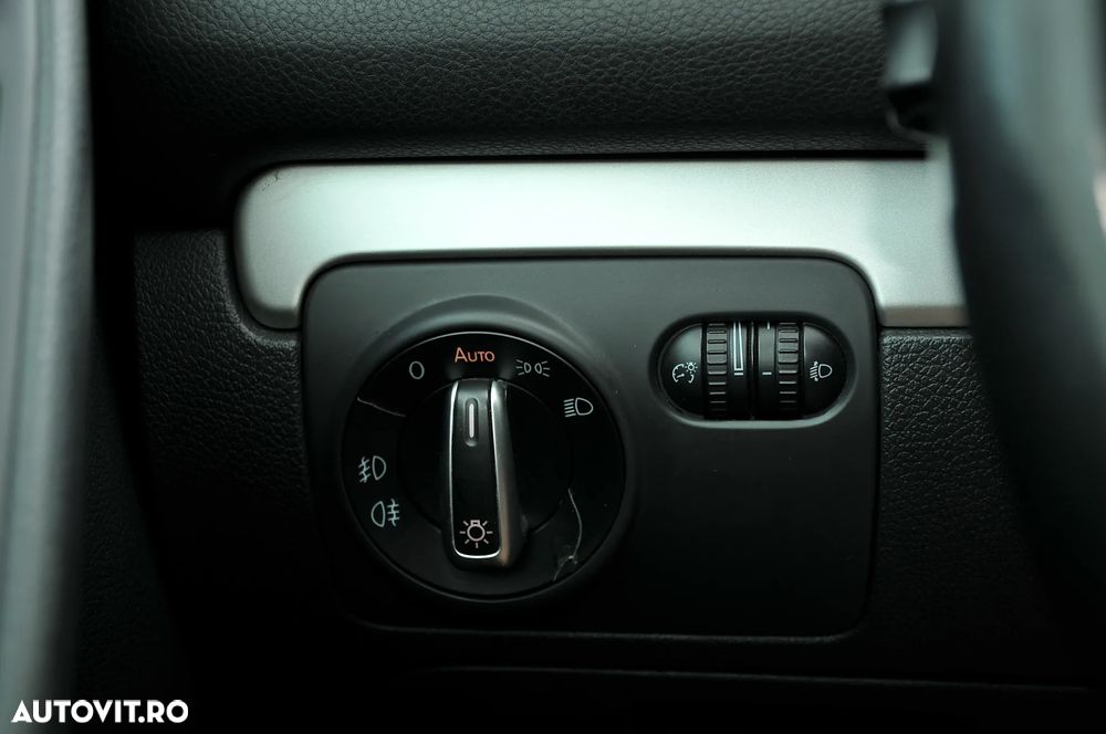 Volkswagen Golf 2.0 TDI DPF Trendline - 20