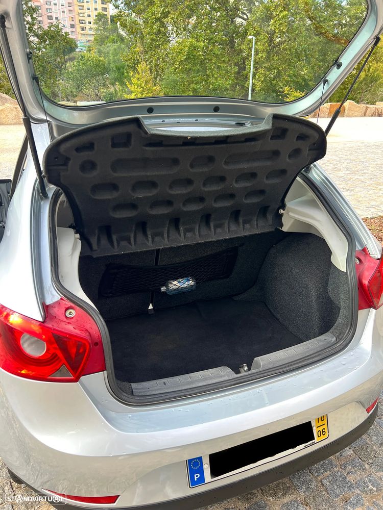 SEAT Ibiza - 5