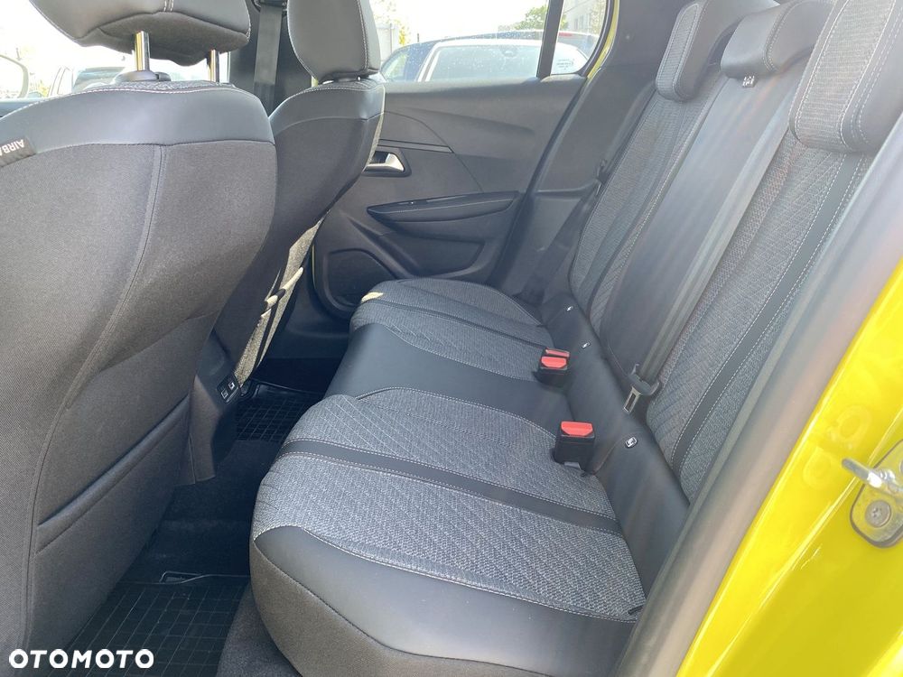 Peugeot 208 1.2 PureTech Allure S&S - 17