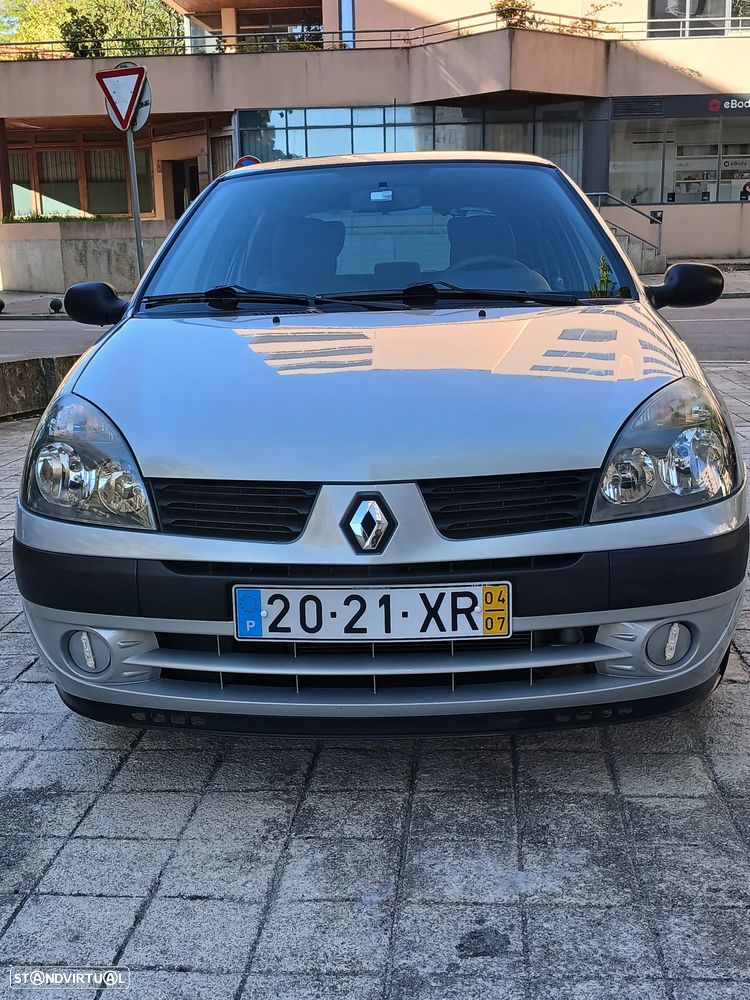 Renault Clio 1.2 16V Dynamique Luxe - 2