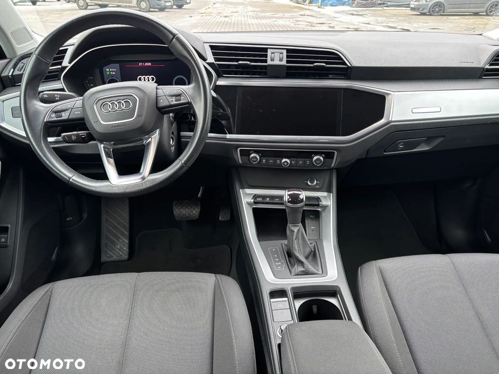 Audi Q3 - 13