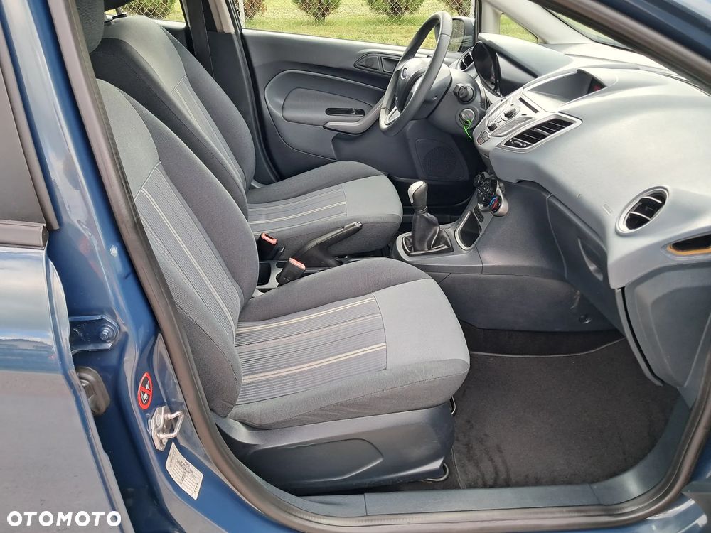 Ford Fiesta 1.25 Ambiente - 16