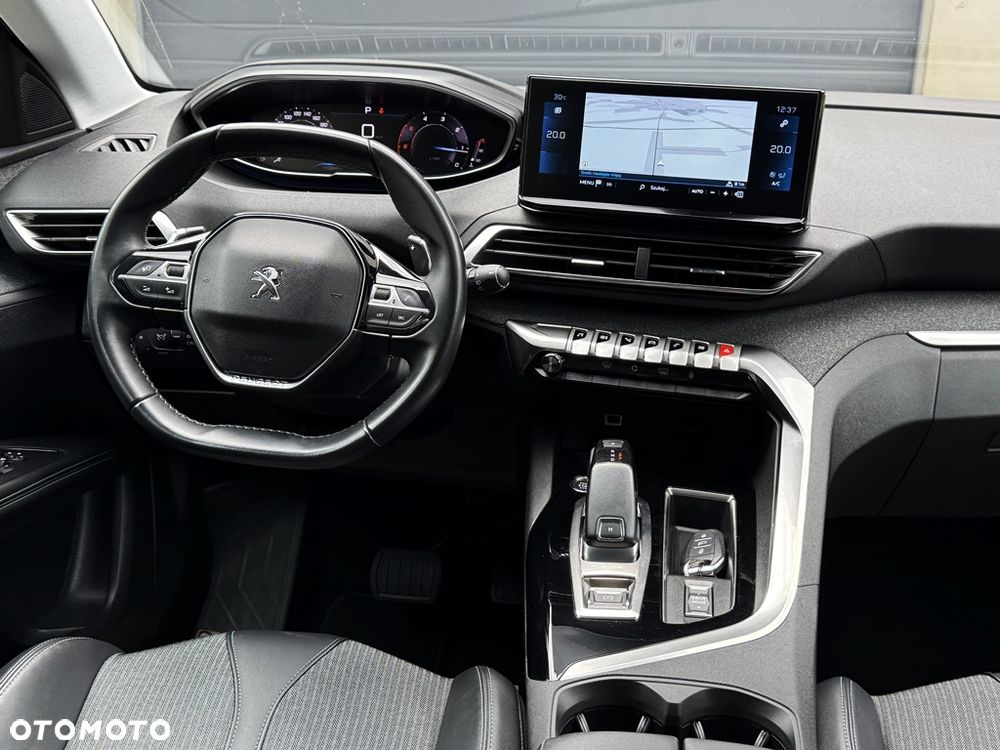 Peugeot 3008 1.5 BlueHDi Allure S&S EAT8 - 8