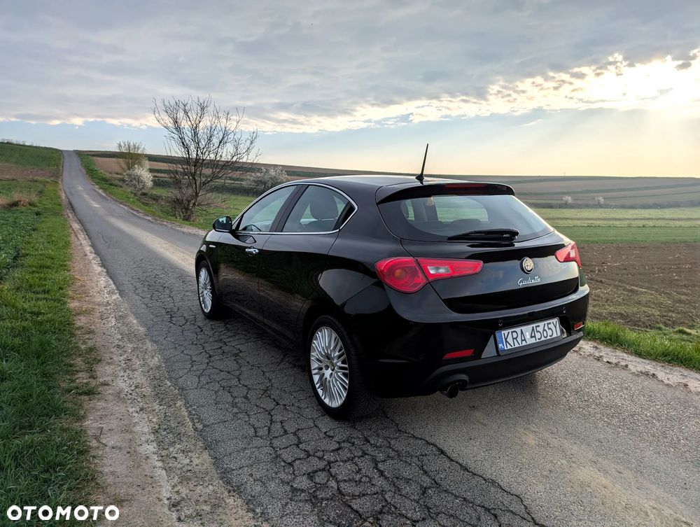 Alfa Romeo Giulietta 1.4 TB Distinctive - 2