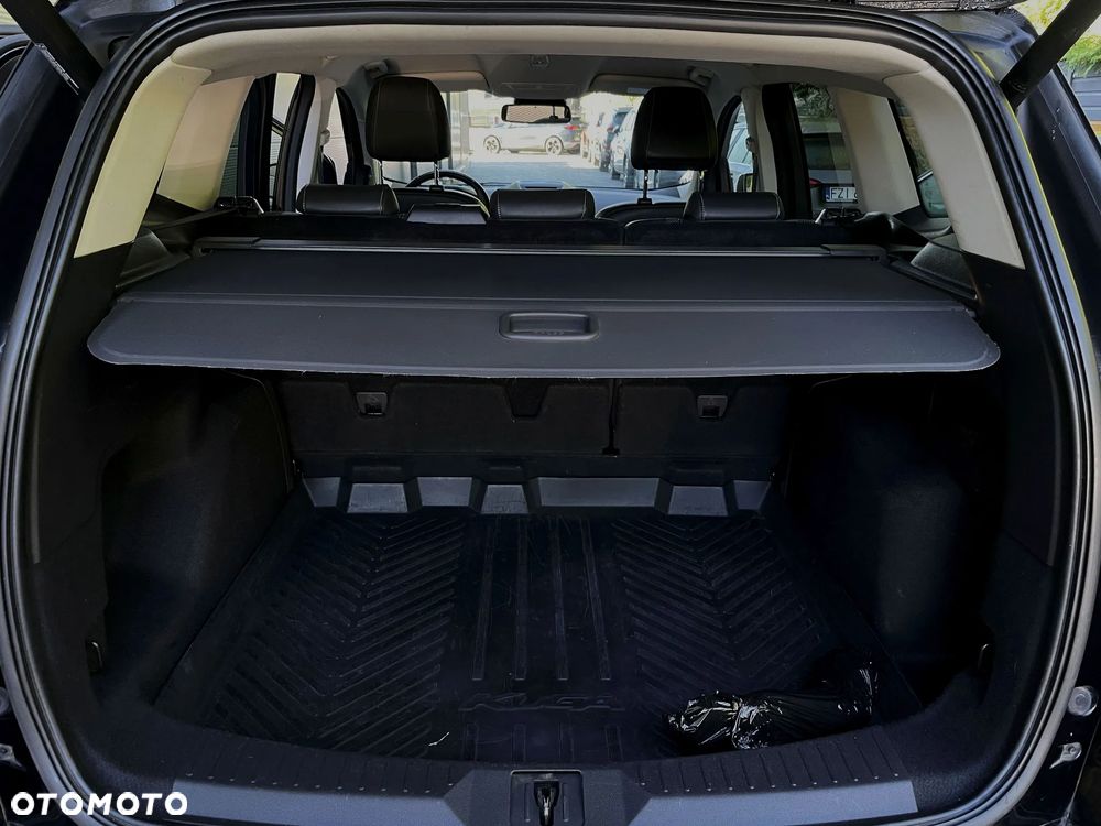 Ford Kuga 2.0 TDCi 4WD Titanium - 35