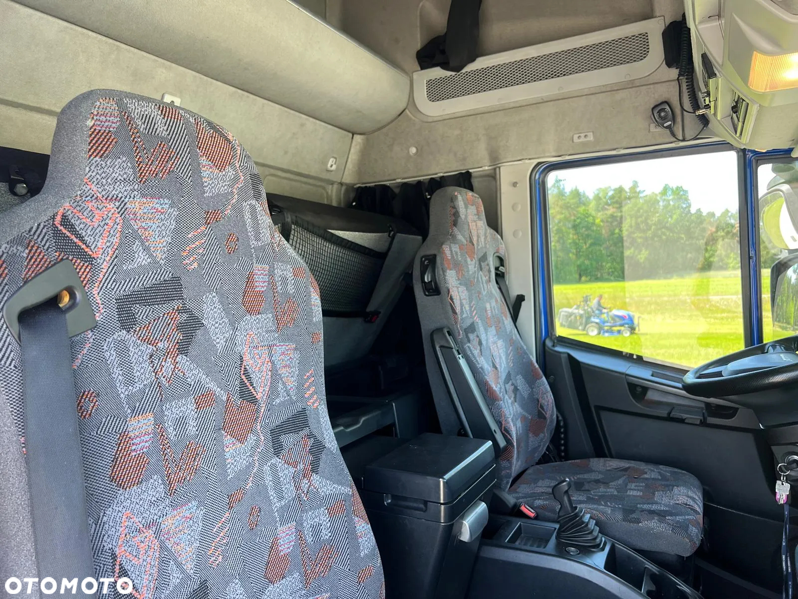 Iveco 180E32 EUROCARGO - 13