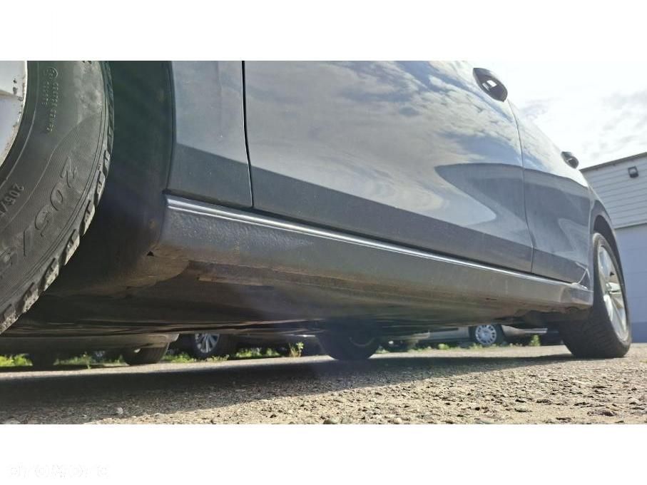 Volkswagen Golf - 13