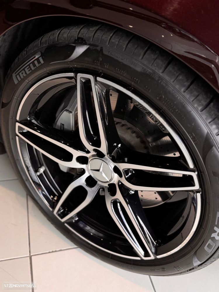 Mercedes-Benz E 53 AMG 4Matic+ - 16