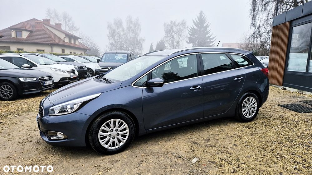 Kia Ceed 1.6 GDI Platinum Edition - 25