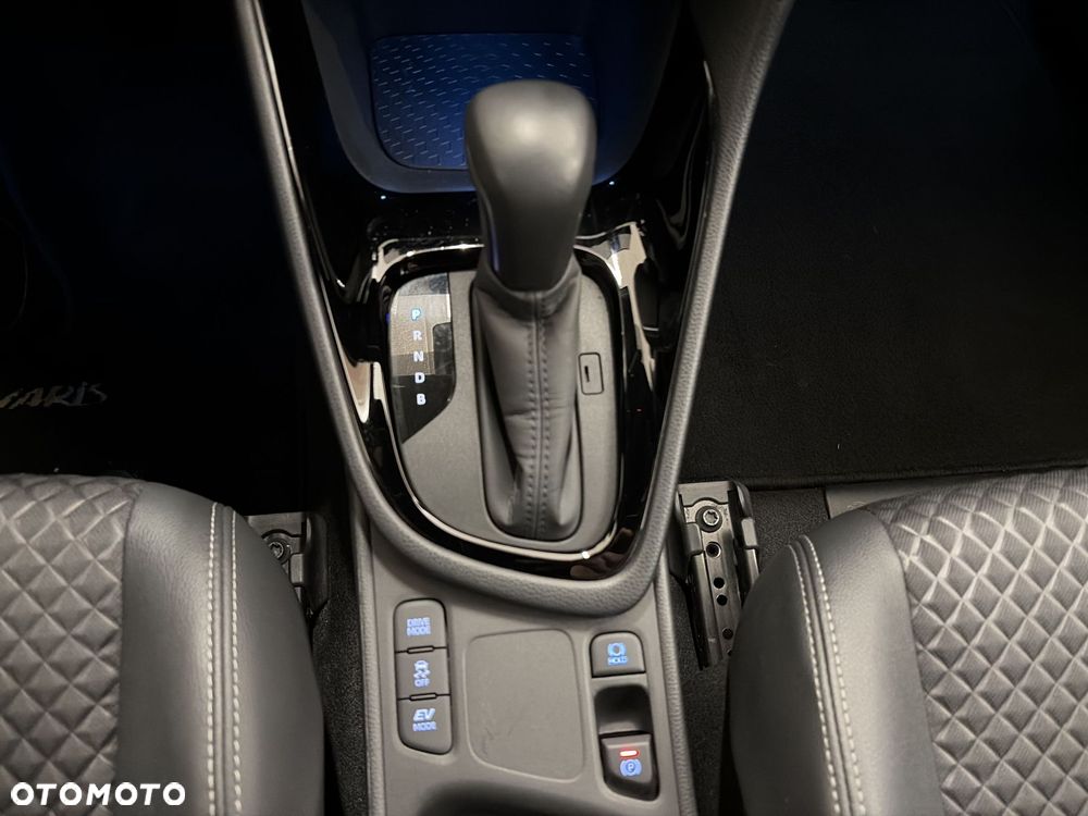 Toyota Yaris - 21
