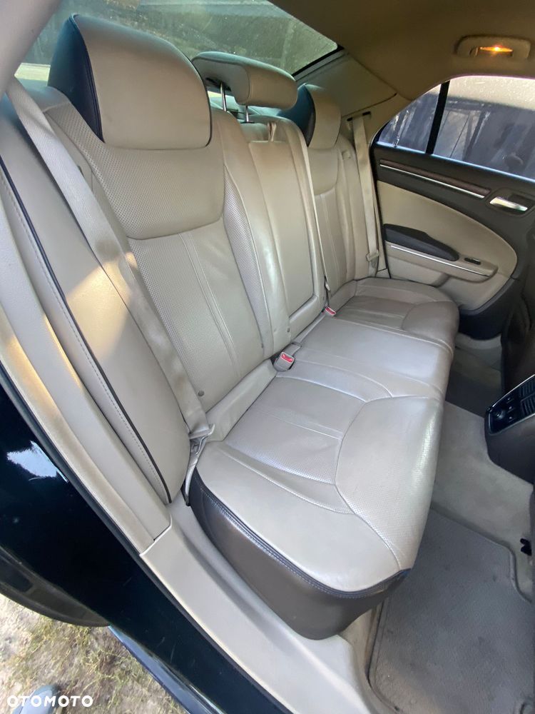Lancia Thema 3.0 V6 CRD 24V Automatik Executive - 13