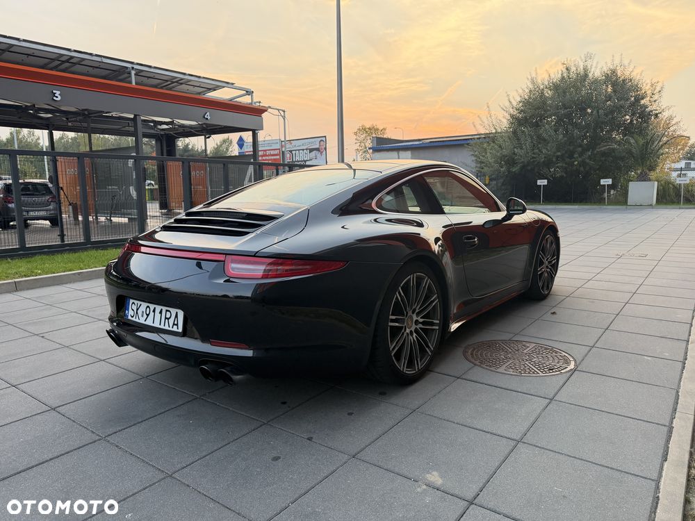 Porsche 911 Carrera 4S PDK - 4