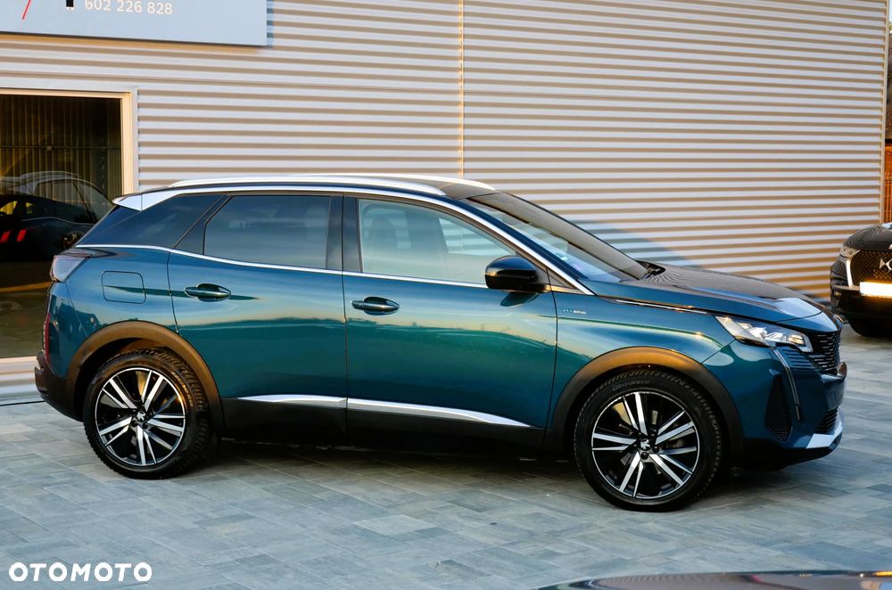 Peugeot 3008 1.6 PureTech HYbrid GT Line S&S EAT8 - 4