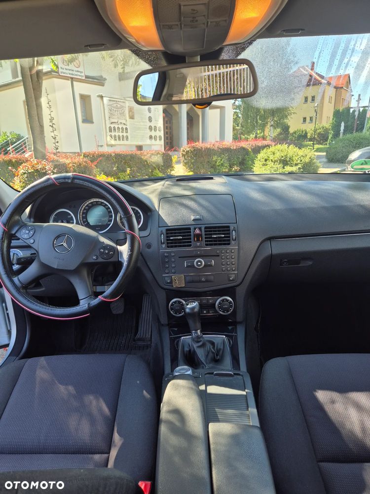 Mercedes-Benz Klasa C 200 Kompressor Classic - 22