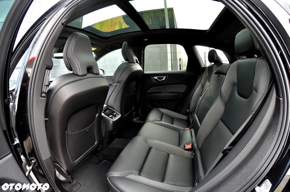 Volvo XC 60 B4 B Geartronic RDesign - 31