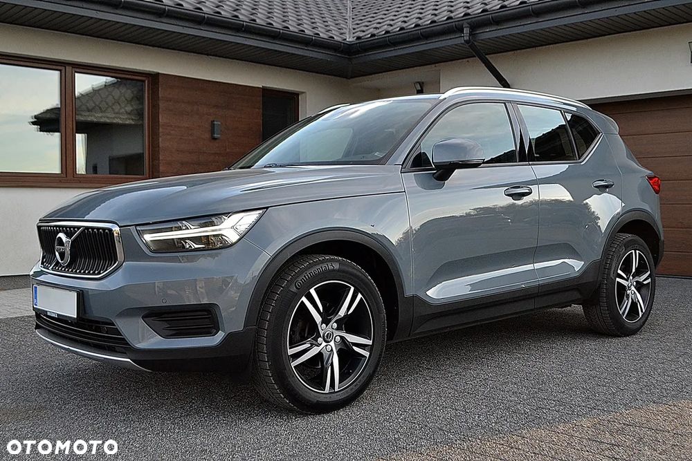 Volvo XC 40 T3 Momentum - 3