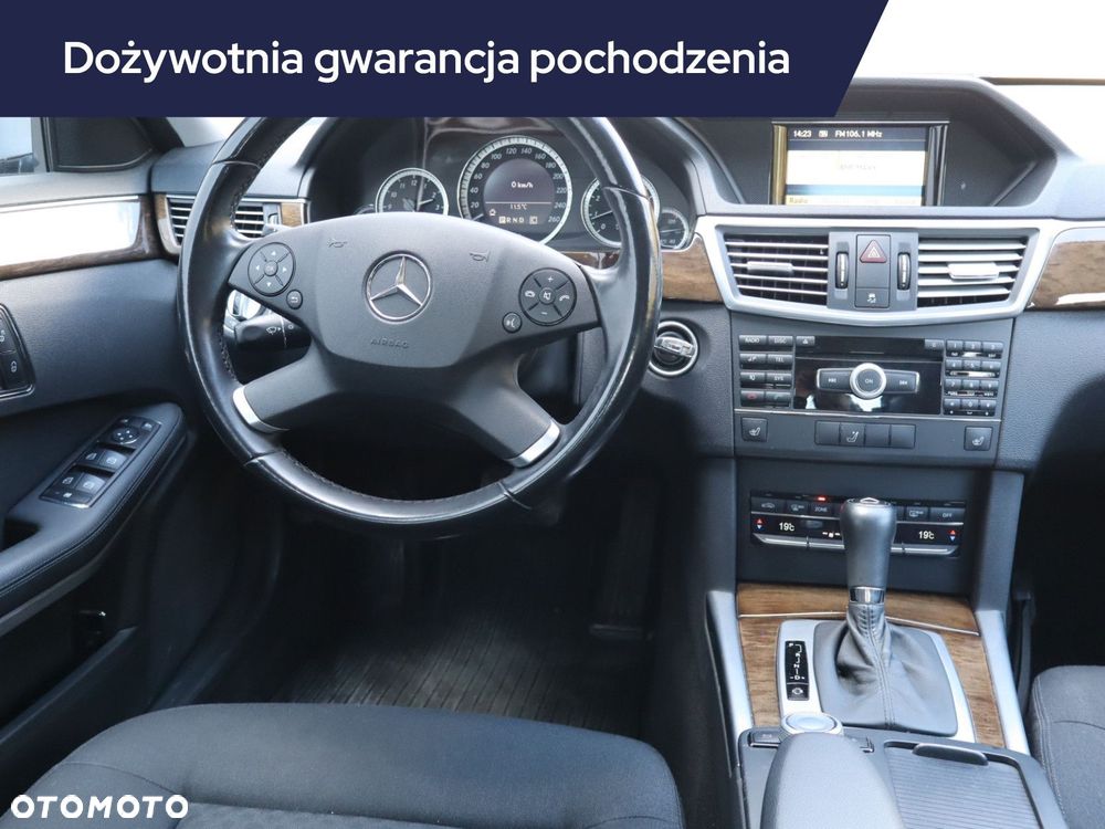 Mercedes-Benz Klasa E - 9