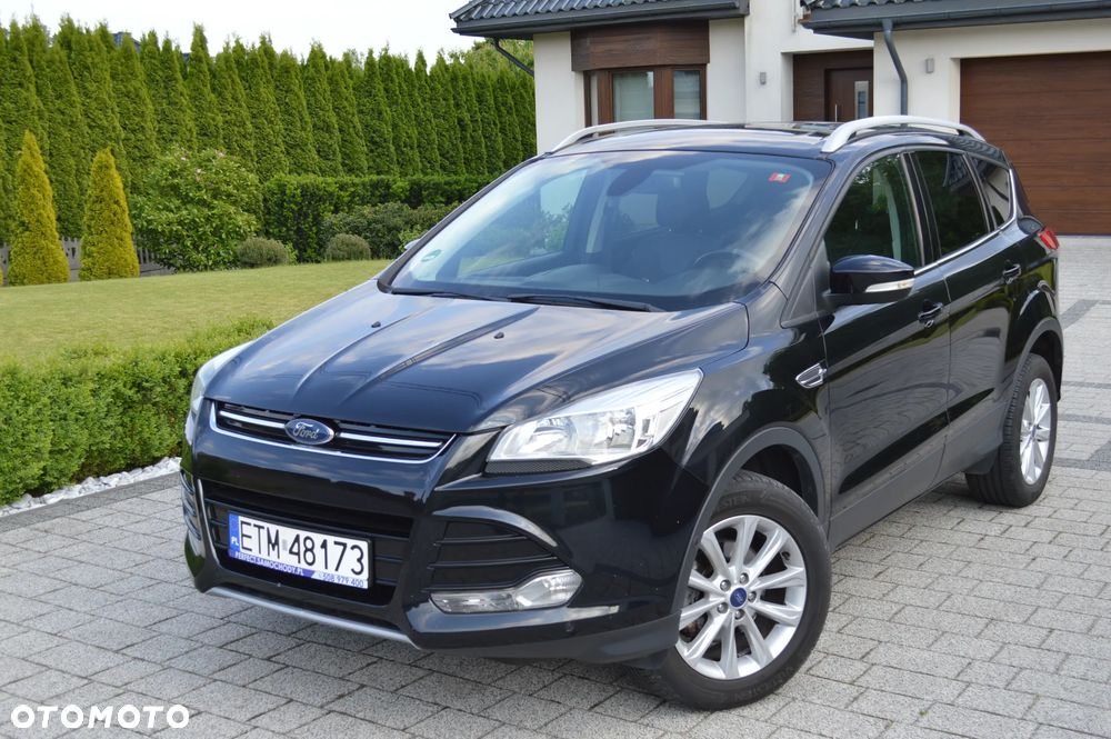 Ford Kuga 1.5 EcoBoost 2x4 Titanium - 2