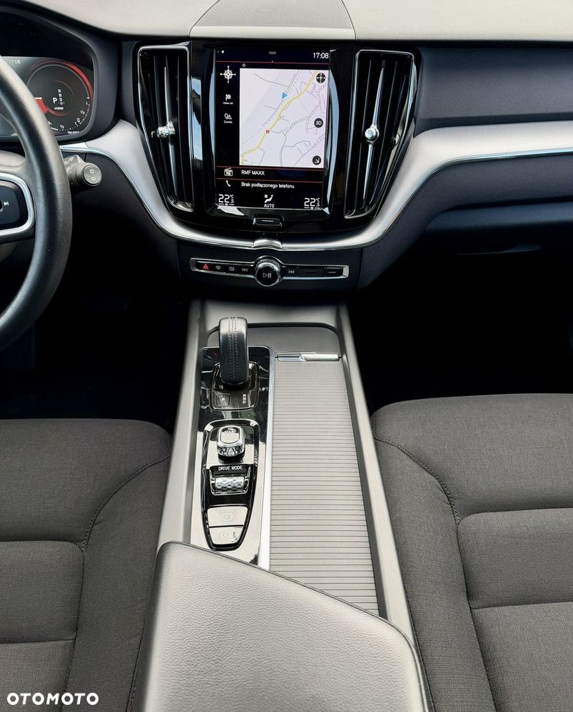 Volvo XC 60 T6 AWD Recharge Geartronic Inscription - 16