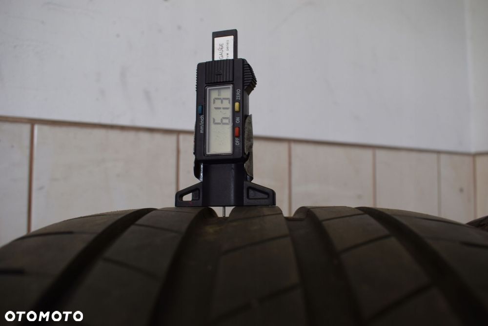 R18 255/40 Bridgestone Turanza T005 para - 4