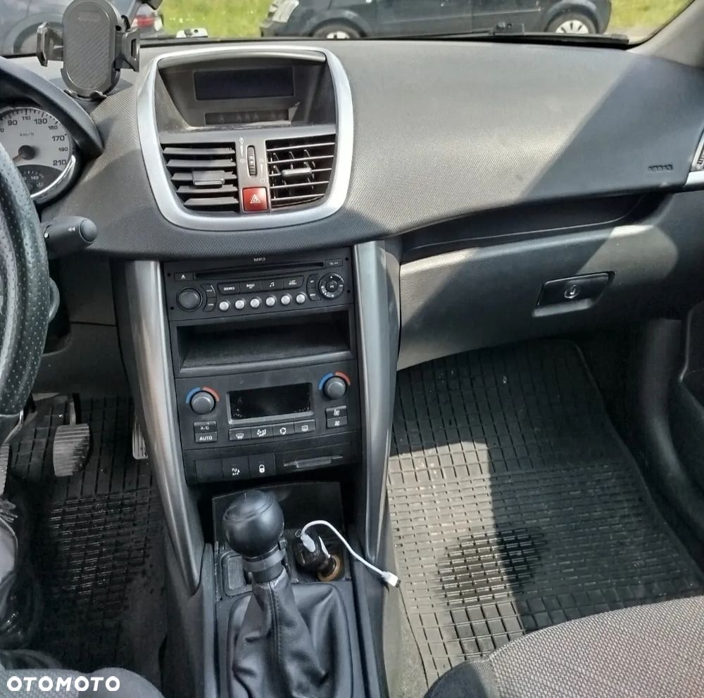 Peugeot 207 1.6 HDi - 9