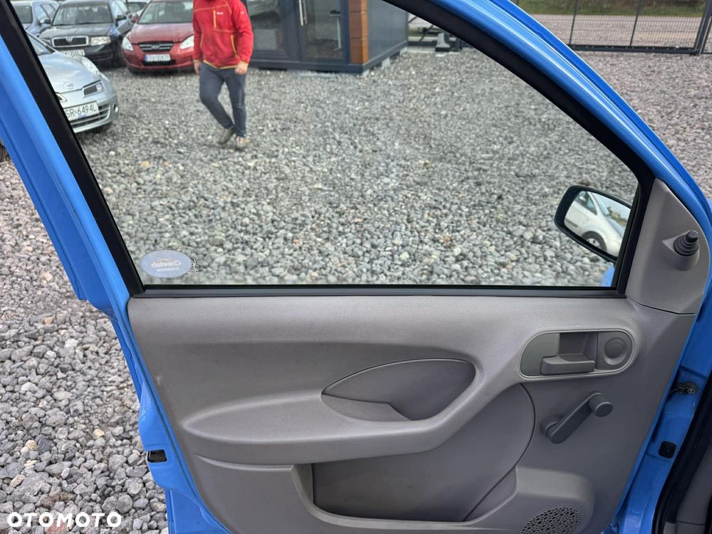 Fiat Panda 1.1 Active dla kobiet - 14