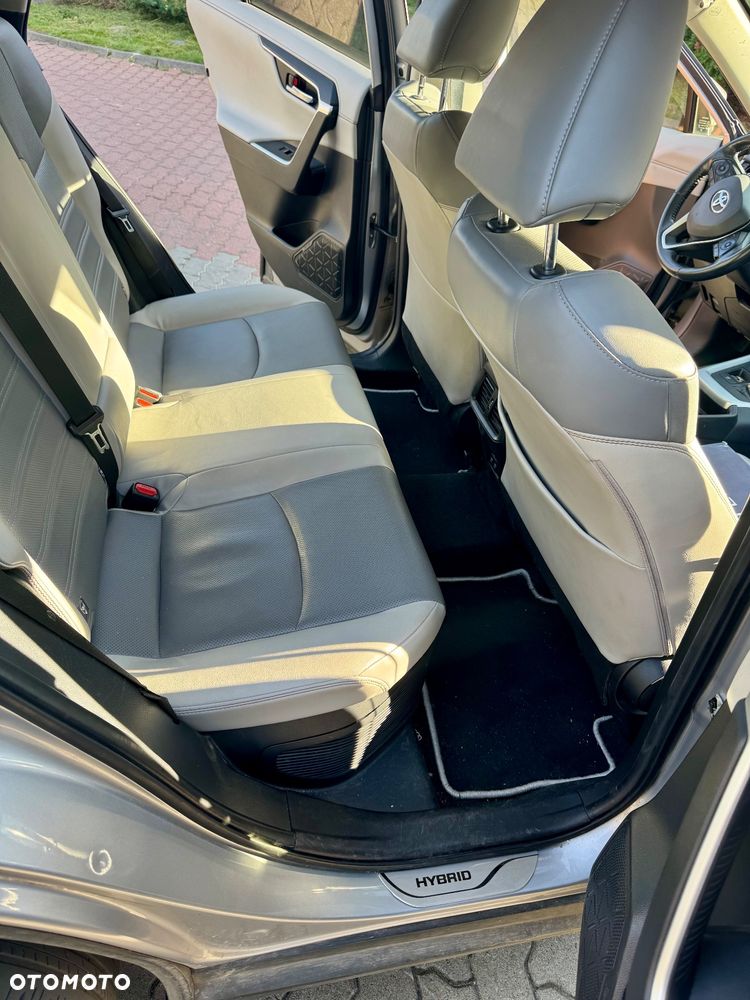 Toyota RAV4 2.5 Hybrid Executive 4x2 - 13