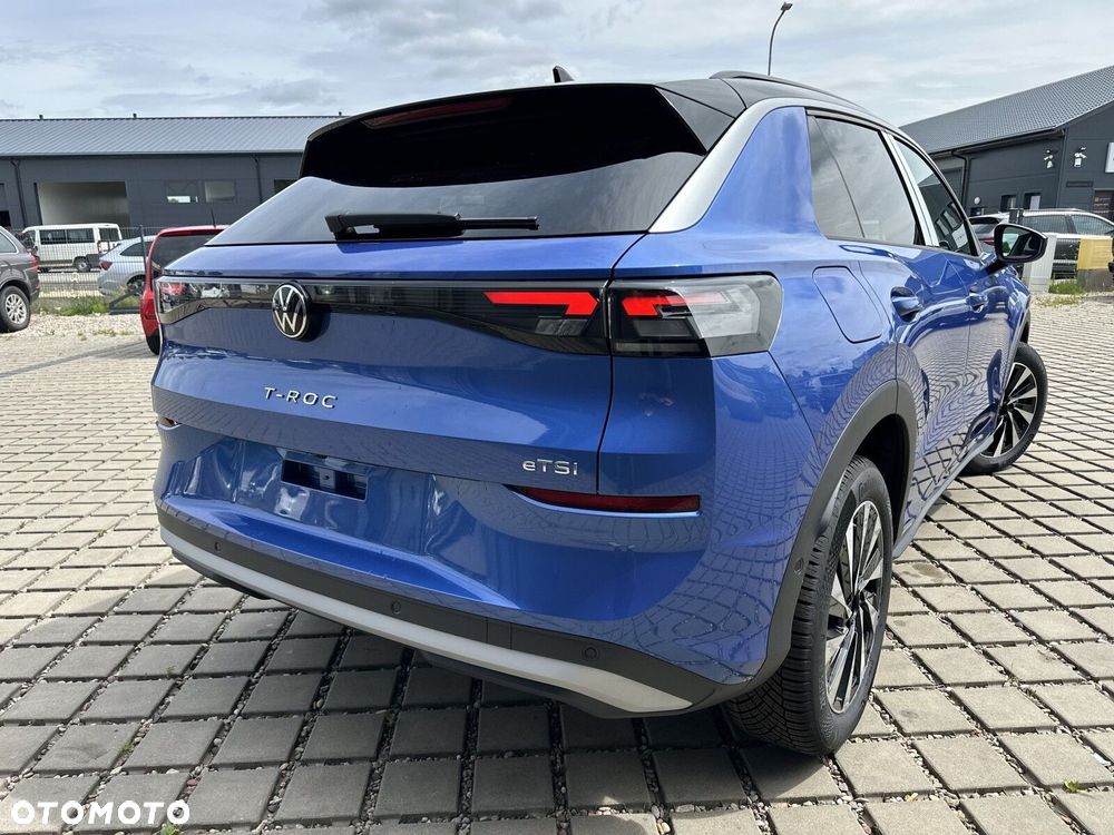 Volkswagen T-Roc 1.5 eTSI Life DSG - 36