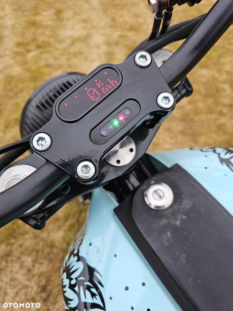 Suzuki GS - 9