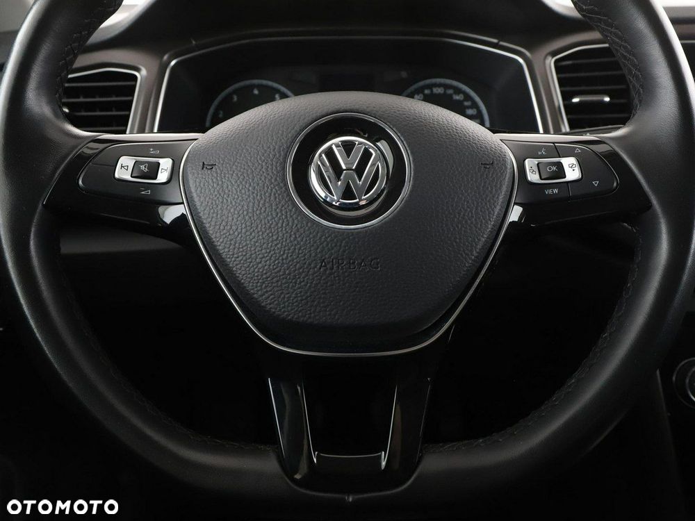 Volkswagen T-Roc 1.5 TSI Style - 22