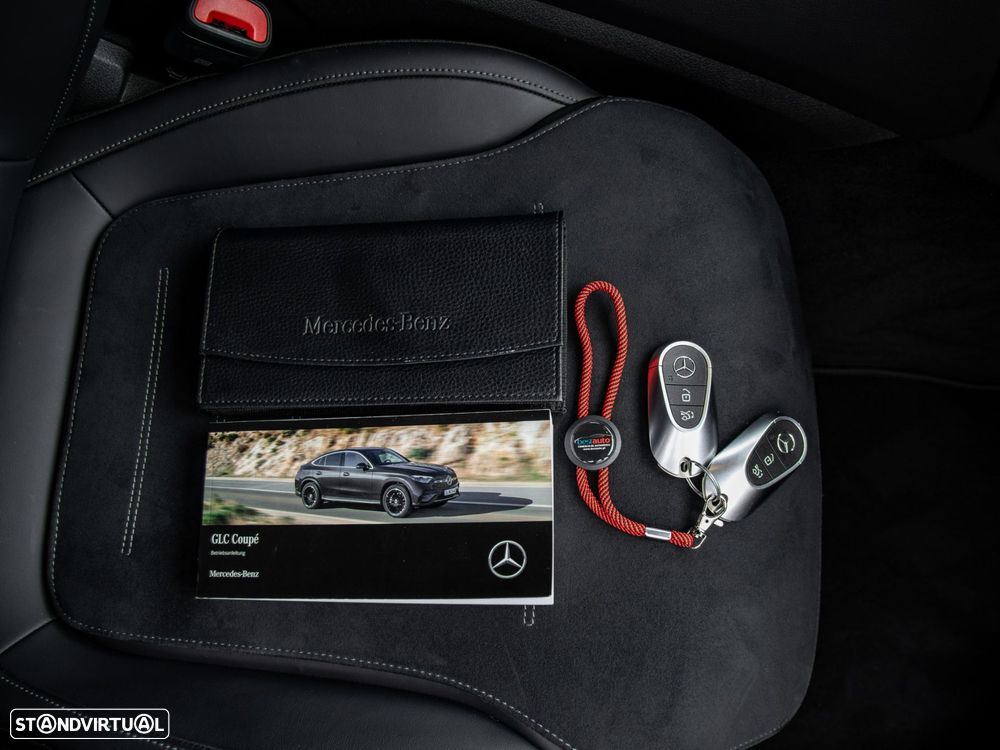 Mercedes-Benz GLC 300 e Coupe 4Matic 9G-TRONIC Edition AMG Line - 43