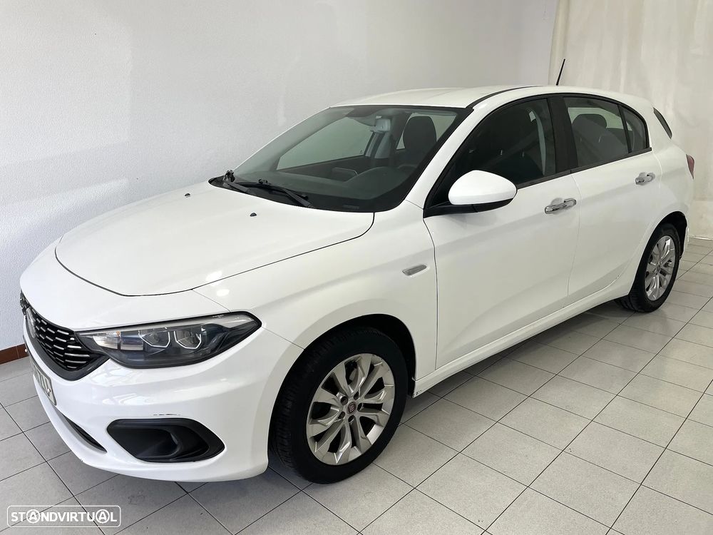 Fiat Tipo 1.3 M-Jet Easy - 2