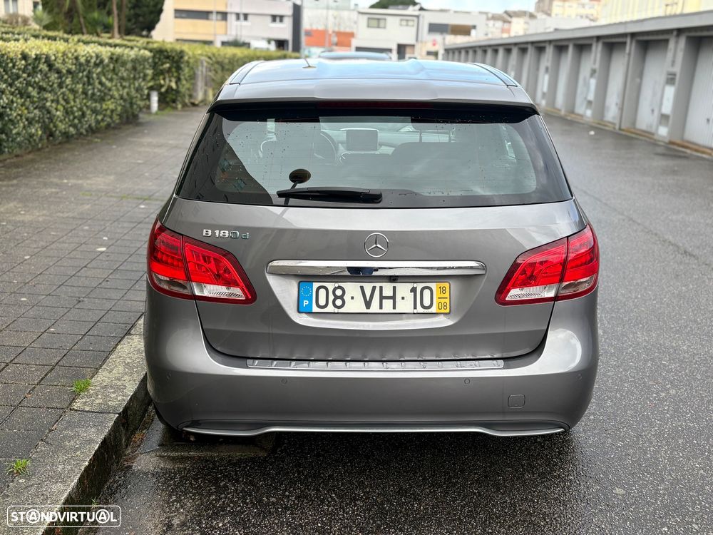 Mercedes-Benz B 180 d Style - 3