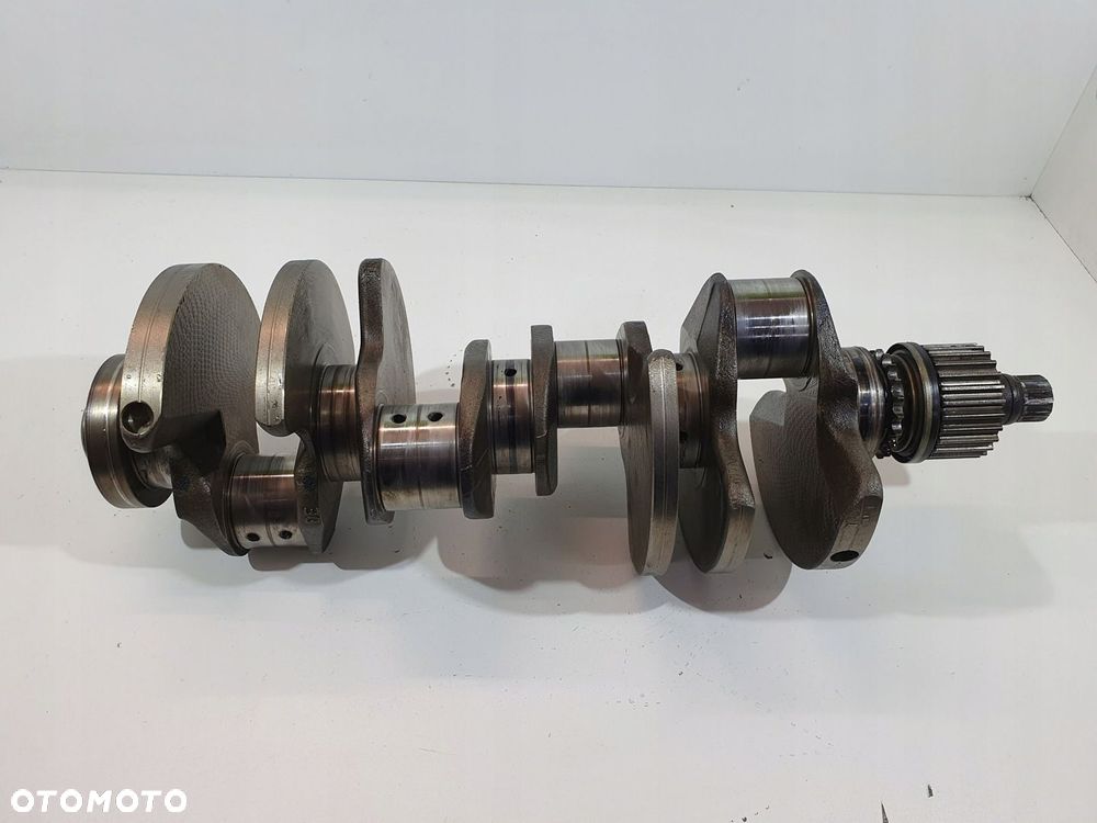 WAŁ KORBOWY 4.2 V8 BCY AUDI RS6 - 1