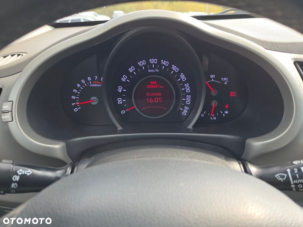 Kia Sportage - 14