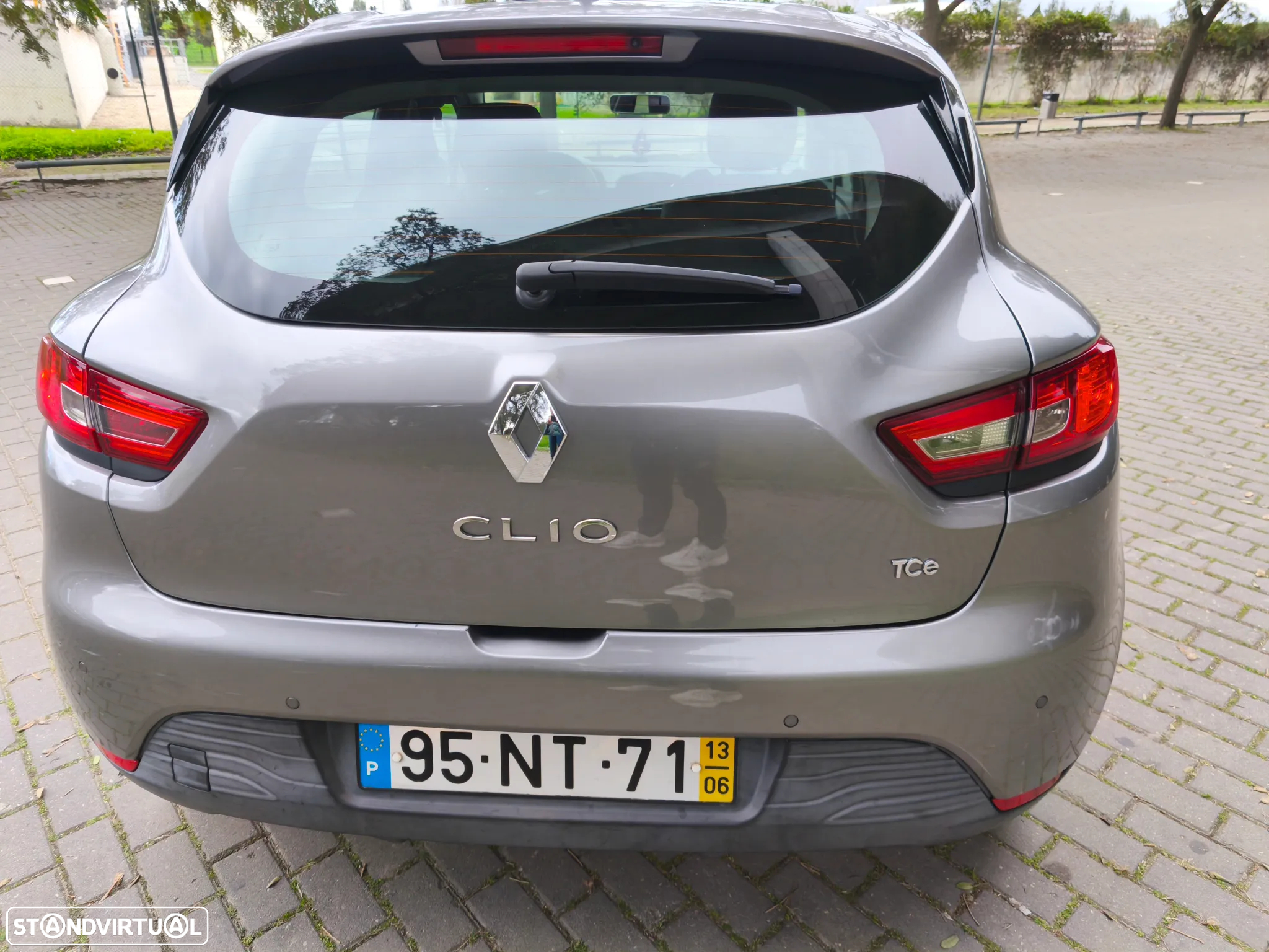 Renault Clio 0.9 TCE Confort - 8