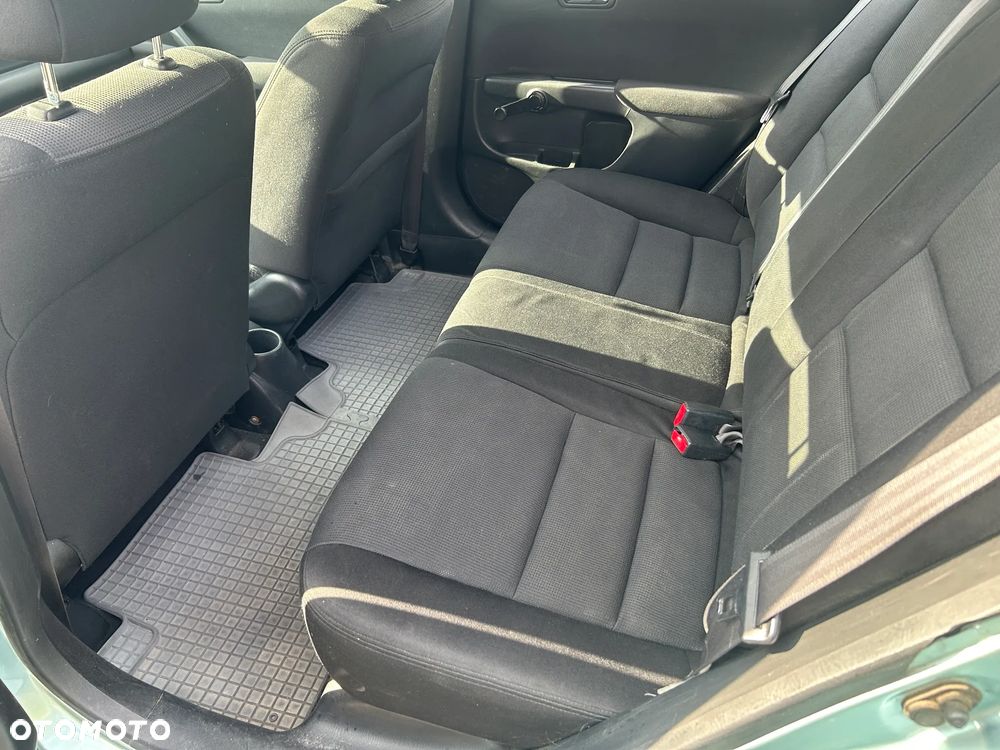 Honda Civic 1.4i LS - 10