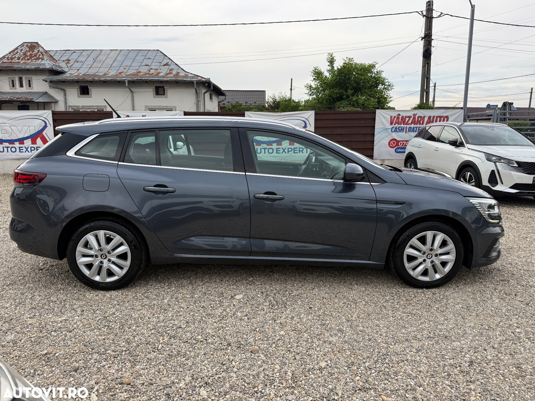 Renault Megane BLUE dCi 115 ZEN - 9